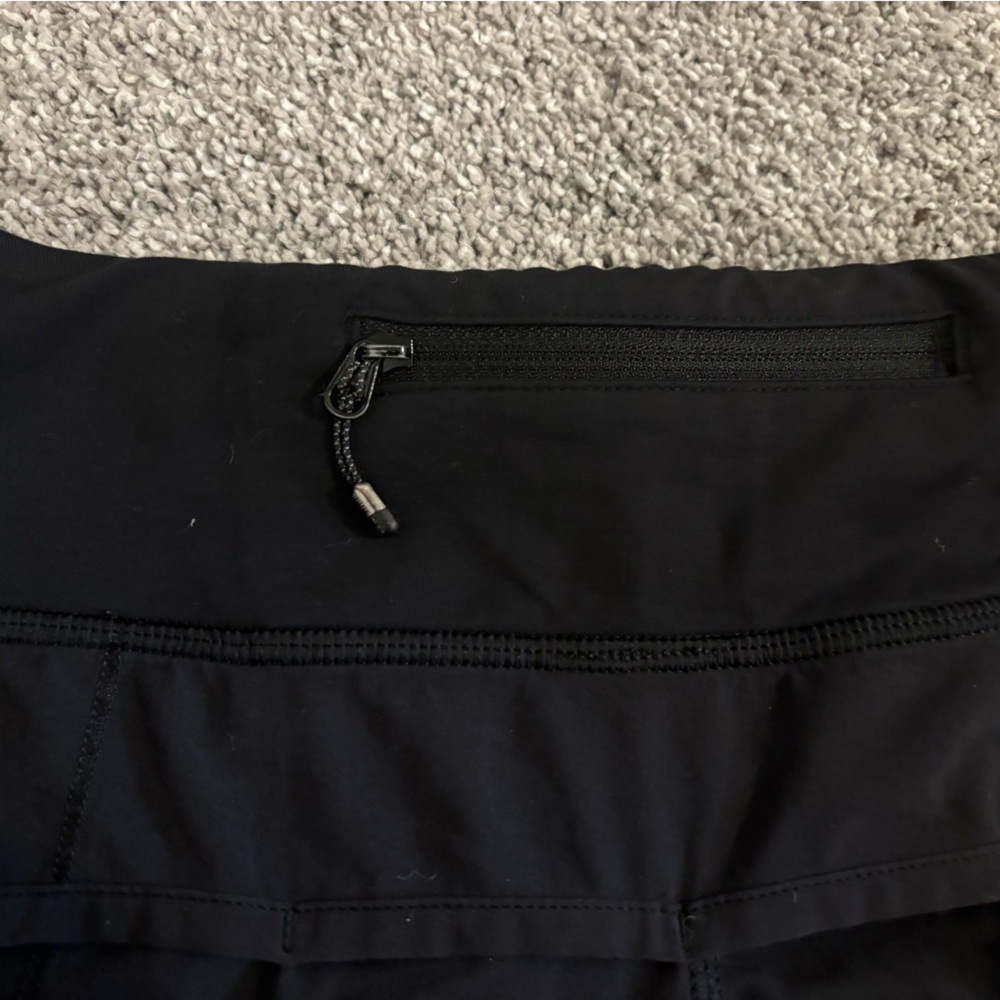 Lululemon - Picture 3 of 9